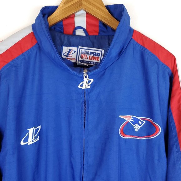 Vintage New England Patriots NFL Pro Line Windbreaker by Logo Athletic - Picture 2 of 10